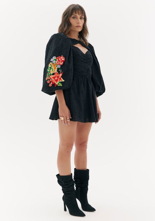 VESTIDO CURTO BORBADO