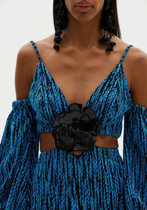 Vestido Curto Aplicação Flor