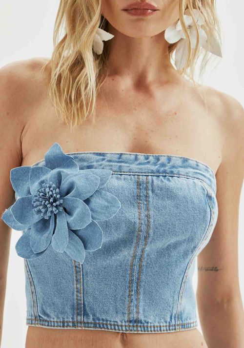 Top Jeans Cropped Com Flor Azul