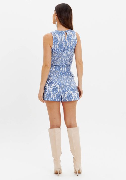 Short Com Pregas Cintura Media