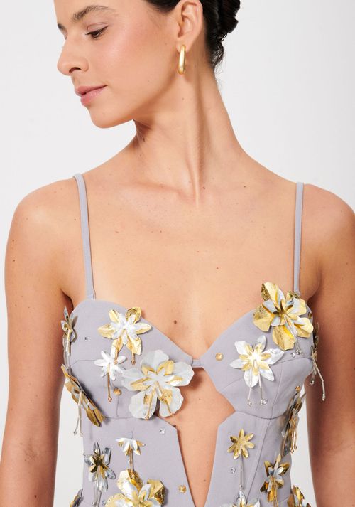 Vestido Curto Godê Bordado